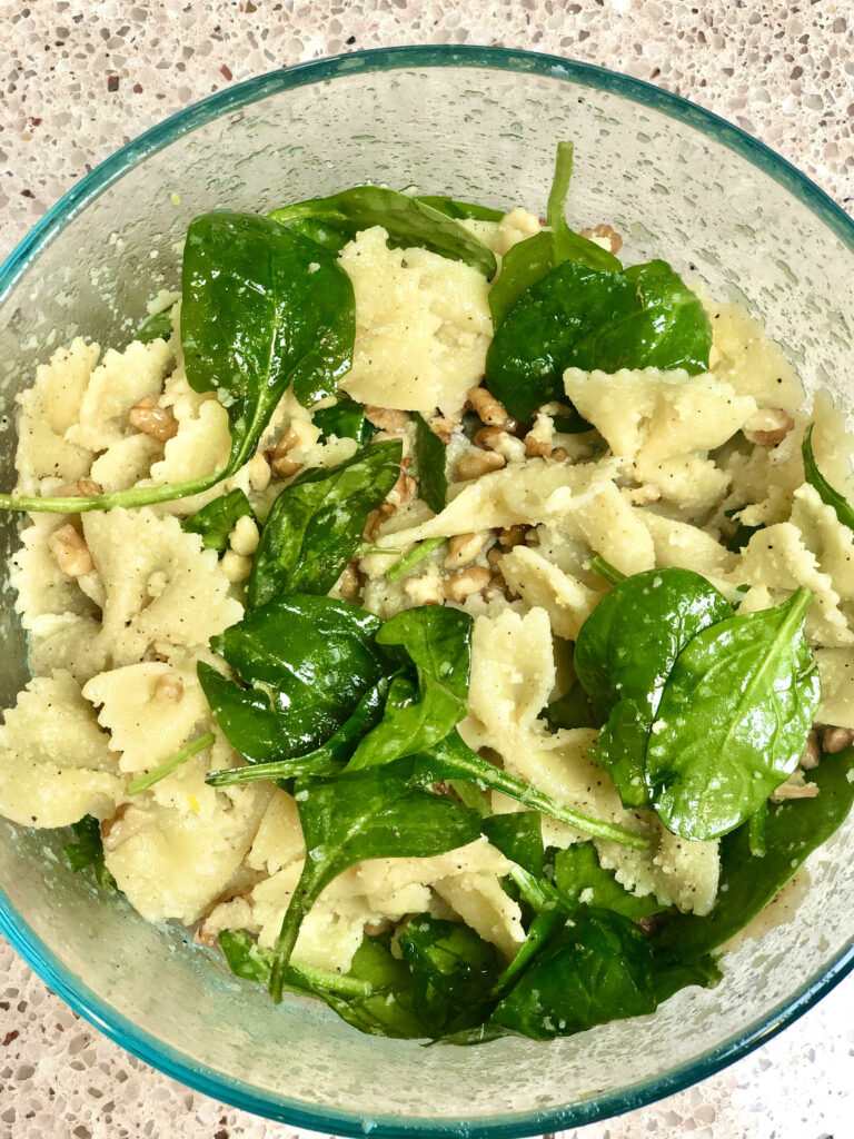 Spinach walnut pasta